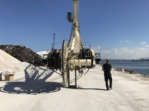 Proyecto de iluminación en SLP, en el puerto de Bilbao, Abanto-Zierbena, Bizkaia