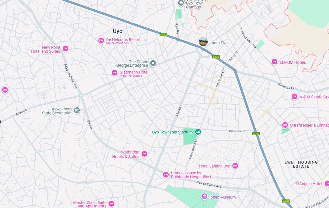 En Chz Lighting Technology Spain, ofrecemos soluciones de iluminación comercial y profesional con tecnología LED de última generación. Con delegaciones en países como China, Ghana o Rumanía, garantizamos un servicio global adaptado a las necesidades de cada mercado.