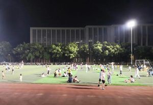 Proyecto de iluminacion realizado en el estadio de fútbol Xiangyang CRRC, China