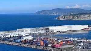 Proyecto sector industrial realizado en las instalaciones de Haizea Wind, en el puerto de Bilbao, Bizkaia.