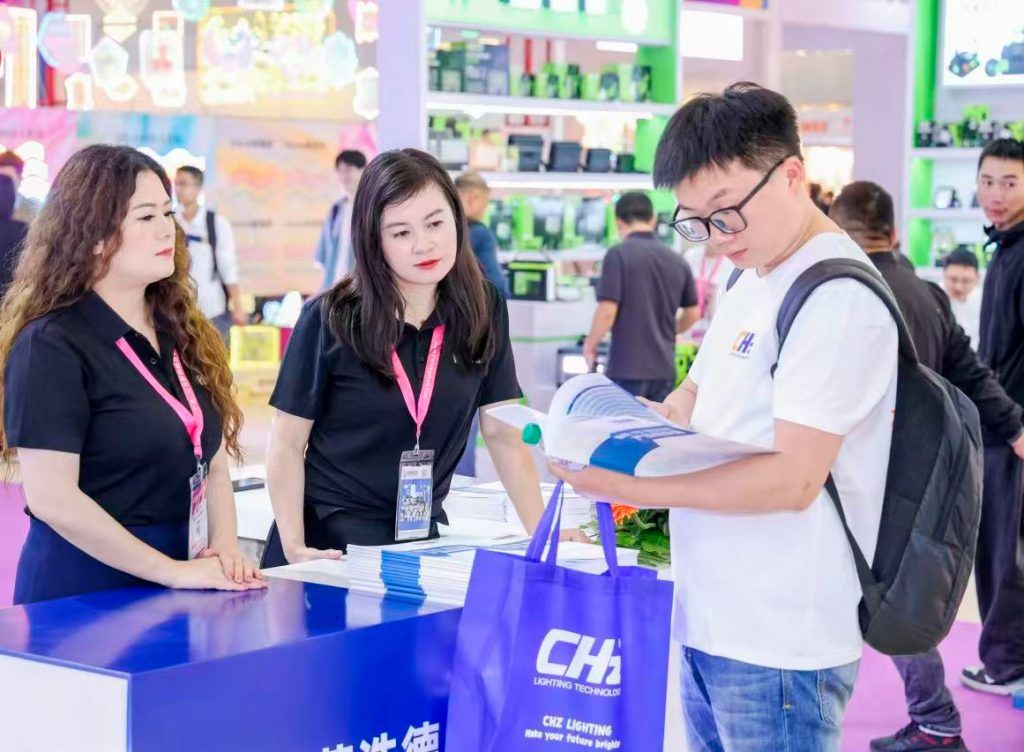 Evento iluminación CHZ -Ningbo Lighting Fair 2025