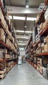 Proyecto de iluminación realizado en las instalaciones de la empresa Denaparts S.L. en Irún, Guipúzcoa.