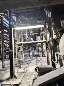 Proyecto de iluminación realizado en las instalaciones de la empresa Ferroglobe, en Monzón, Huesca.