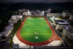 Proyecto de iluminación profesional del campo de fútbol al aire libre del Instituto de Finanzas de Hunan, Changsha, China.