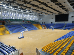 Proyecto de iluminacion realizado por CHz en el gimnasio del centro deportivo del condado de Kaiyang, Guiyang, China.