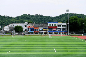 Proyecto de iluminación profesional del campo de fútbol al aire libre del Instituto de Finanzas de Hunan, Changsha, China.