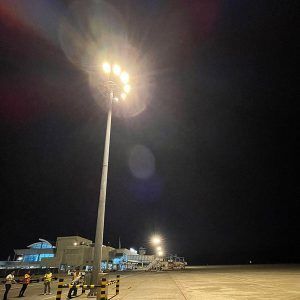Proyecto de iluminación vial en el aeropuerto de Filipinas. Eficiencia y sostenibilidad para el desarrollo urbano.
